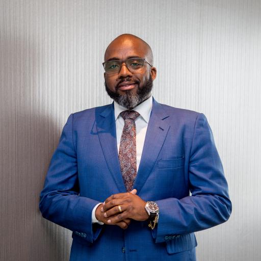  Angola pretende privatizar a Unitel, BFA e Standard Bank até meados de 2025