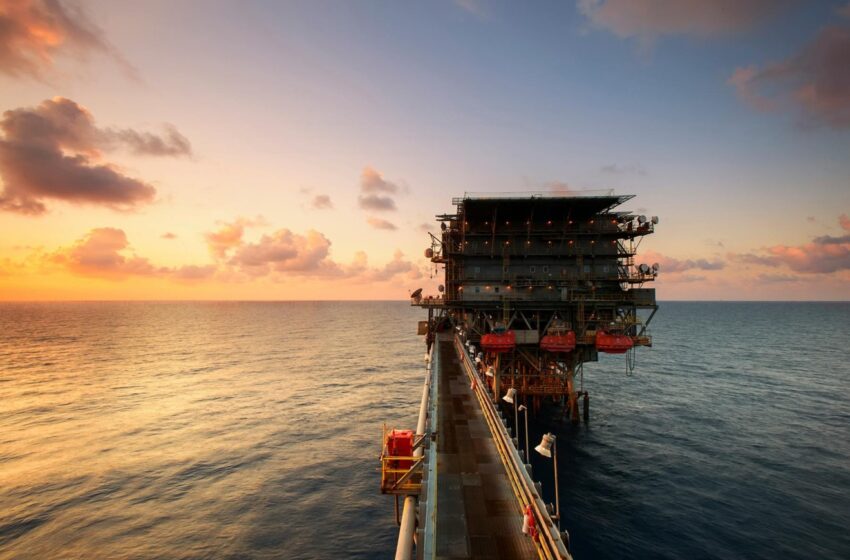  Comercialização do Brent inicia com valorização de 0,27%