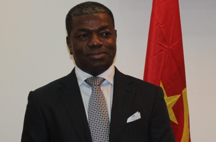  Angola expande exploração de gás natural com nova plataforma