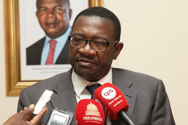  Zimbabwe quer investir na agricultura e turismo na província do Bié