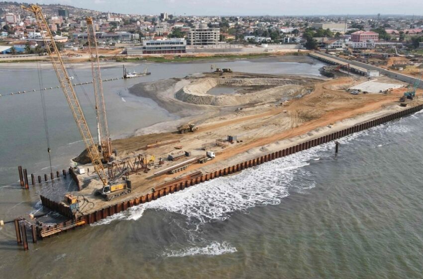  Porto de Cabinda amplia operações e projecta aumento de receitas