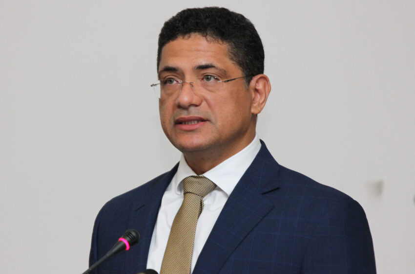  Angola pretende atrair investimento estrangeiro para reforçar a conectividade energética