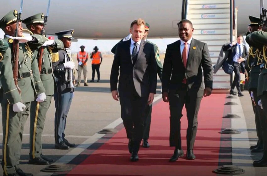  Ministro do Turismo recebe Emmanuel Macron e Pedro Sánchez em Luanda