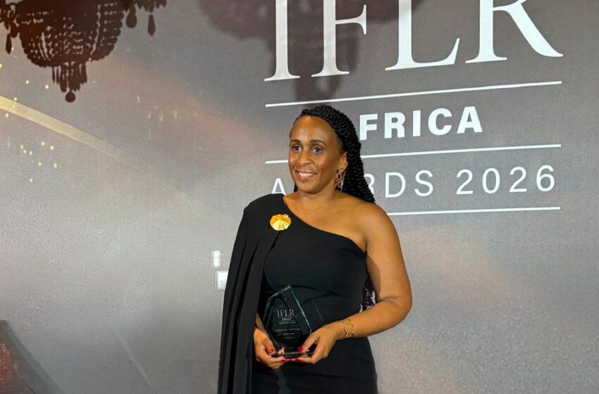  Djamila Pinto de Andrade distinguida Lawyer of the Year