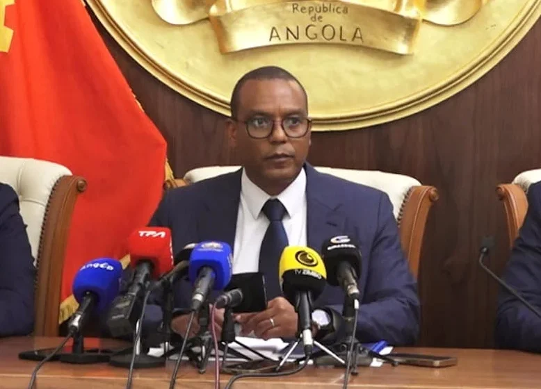  Angola e RDC querem transformar fronteira comum em motor económico regional