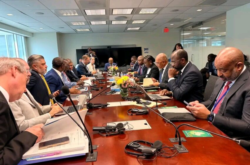  Angola intensifica contactos em Washington com foco em investimento, educação e emprego