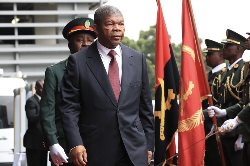  João Lourenço segue para Adis Abeba e assume presidência da União Africana