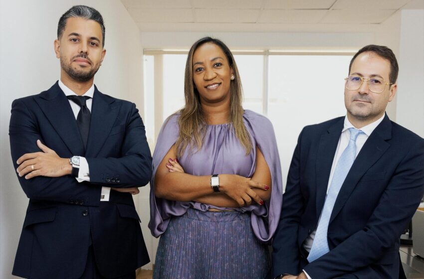  Sociedade Transnacional Angolana de Seguros anuncia reestruturação e nova liderança