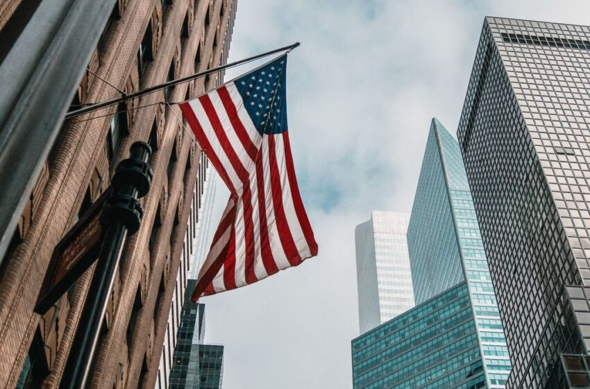  Economia dos EUA avança 3,8% no segundo trimestre