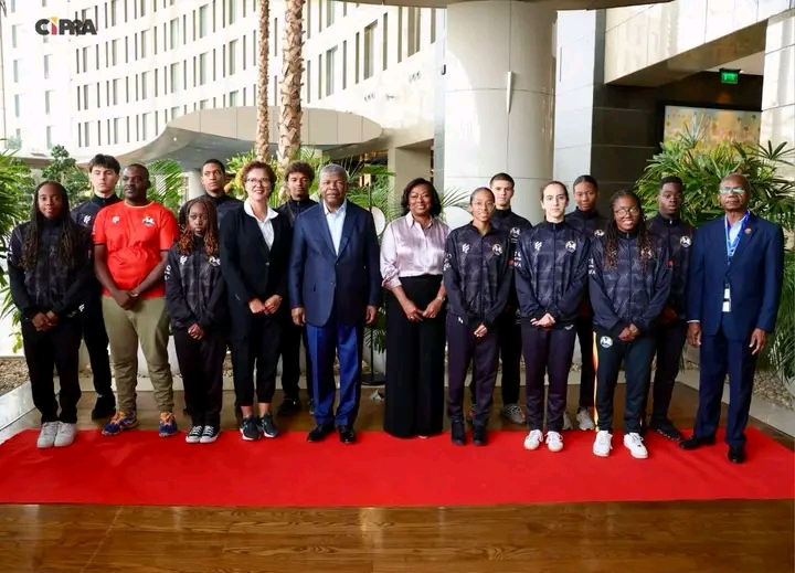  PR incentiva nadadores angolanos no Campeonato Africano no Cairo