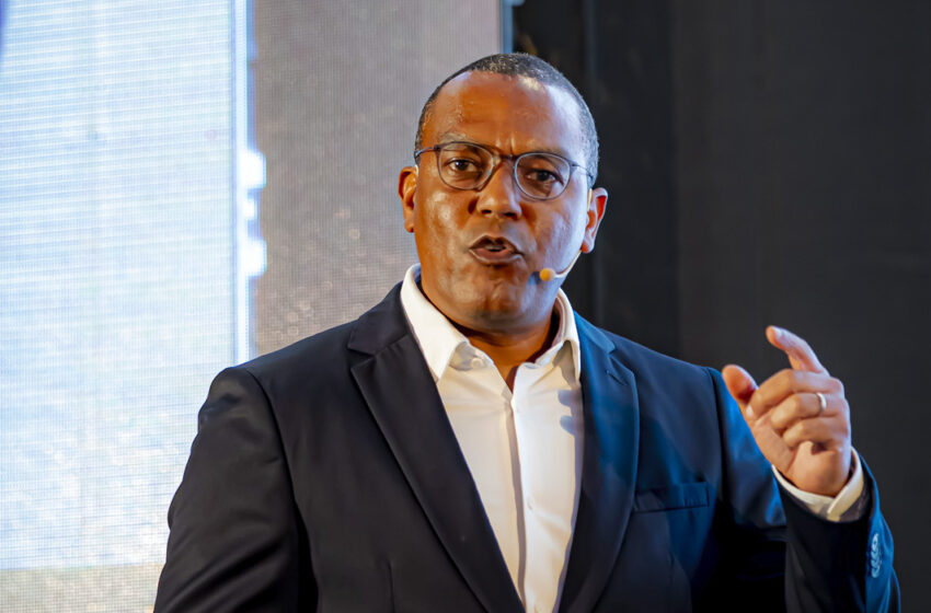  José de Lima Massano garante que “África é um continente em transformação real”