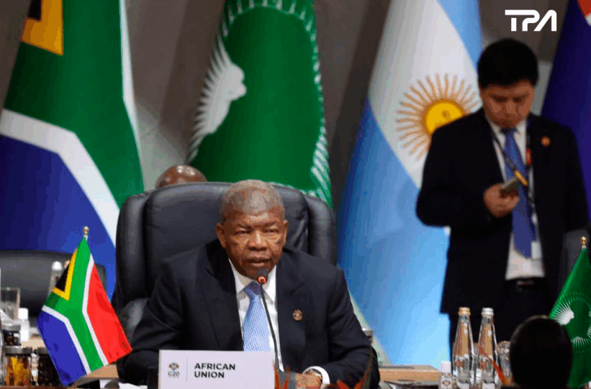  Presidente João Lourenço defende a soberania da Ucrânia 