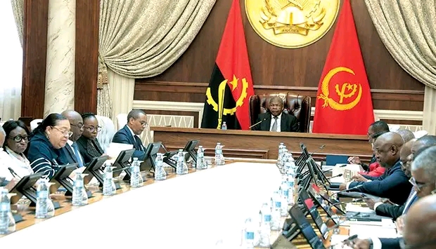  Executivo aprova novas medidas para reduzir carga inspectiva e melhorar ambiente de negócios