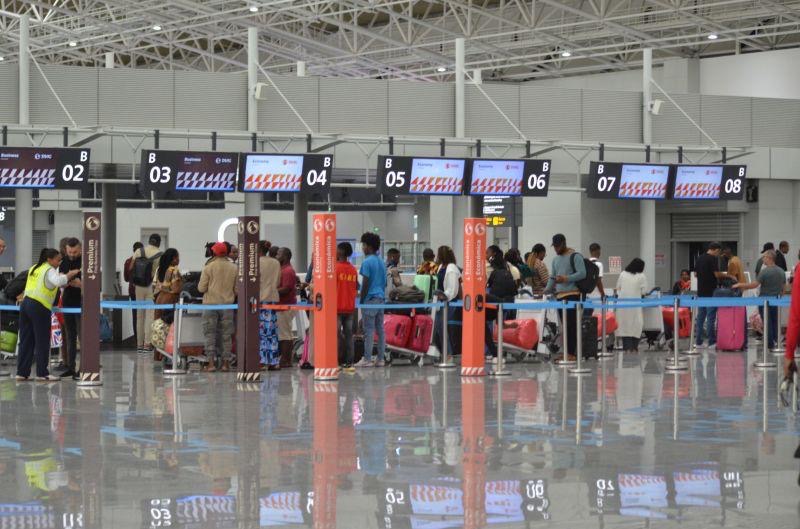  A Corporación América Airports S.A. (CAAP) fica com a concessão do Aeroporto Internacional António Agostinho Neto (AIAAN) por um prazo inicial de 25 anos