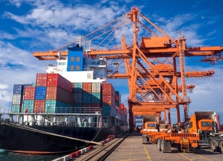  Exportações da China para África podem ultrapassar os 200 mil milhões de dólares em 2025