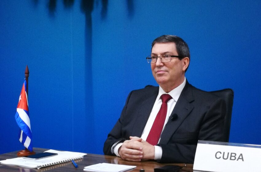  Cuba sitiada enquanto o domínio dos Estados Unidos se consolida