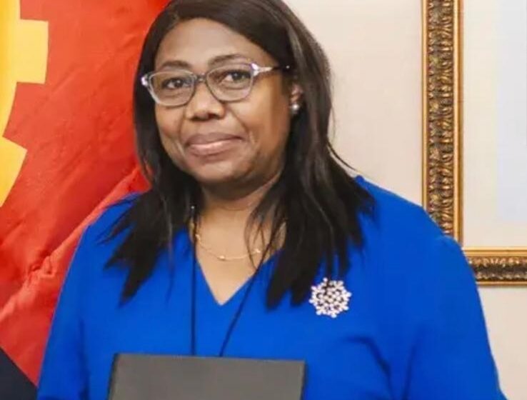  Fausta Raul Muzumbi é a nova directora-geral da Unidade de Informação Financeira 