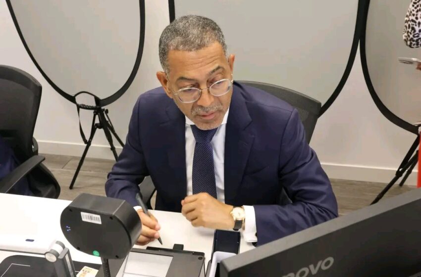  SME inicia emissão de passaporte electrónico no MIREMPET