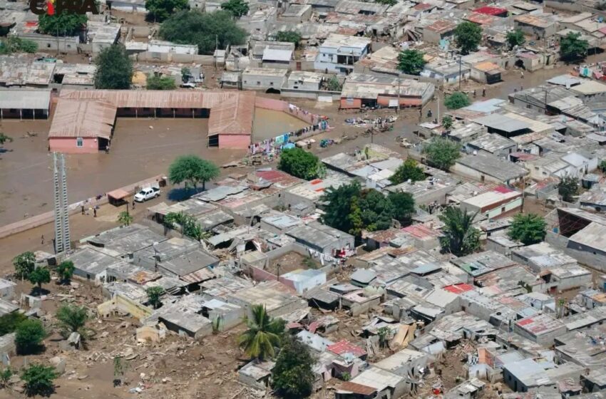  Governo mobiliza mais de mil toneladas de ajuda para Benguela após cheias