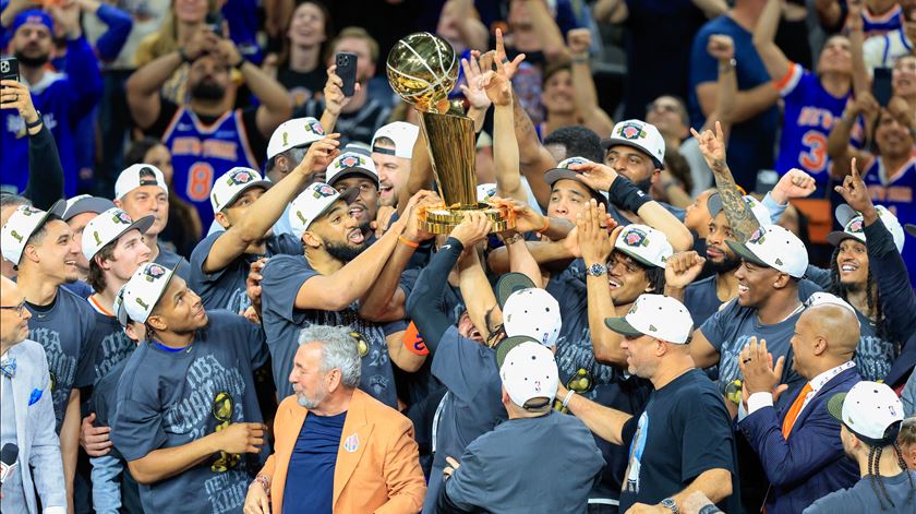  Knicks são campeões da NBA pela primeira vez em 53 anos