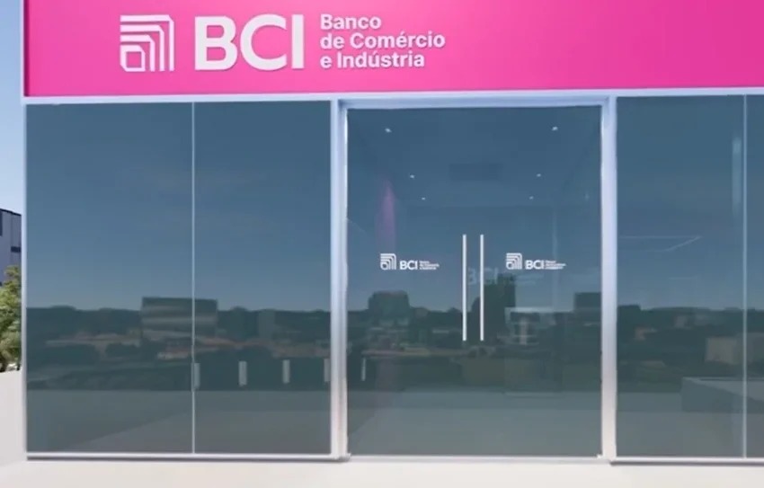  BCI leva serviços bancários aos mercados informais com cartões e crédito até 200 mil kwanzas