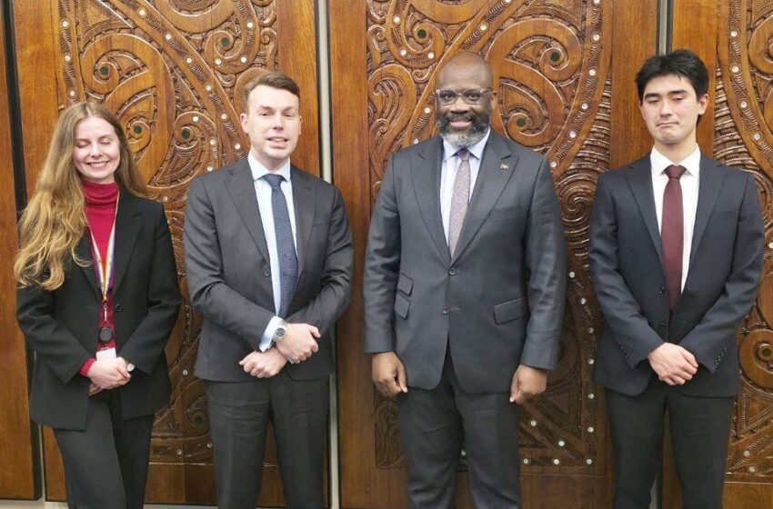  Embaixador de Angola na Austrália e Nova Zelândia promove candidatura de Josefa Sacko à Direcção-Geral da FAO