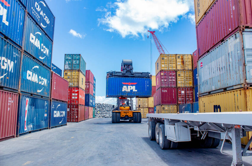  Angola perdeu 713 exportadores portugueses desde 2021, mas concentração nas maiores empresas sustenta subida das vendas