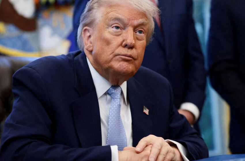  Governo Trump prepara-se para taxar mais 60 países, enquanto tarifas sobre o Canadá e o Brasil avançam