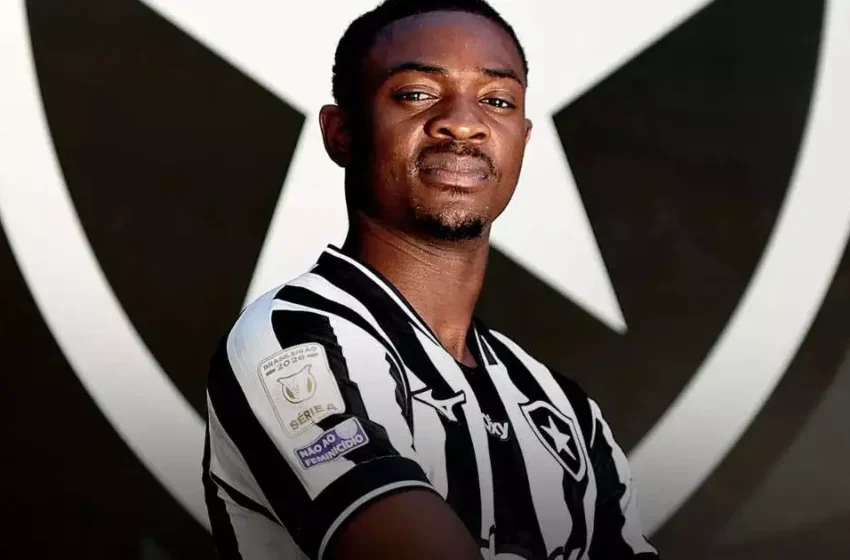  Angolano Domingues Andrade já é jogador do Botafogo