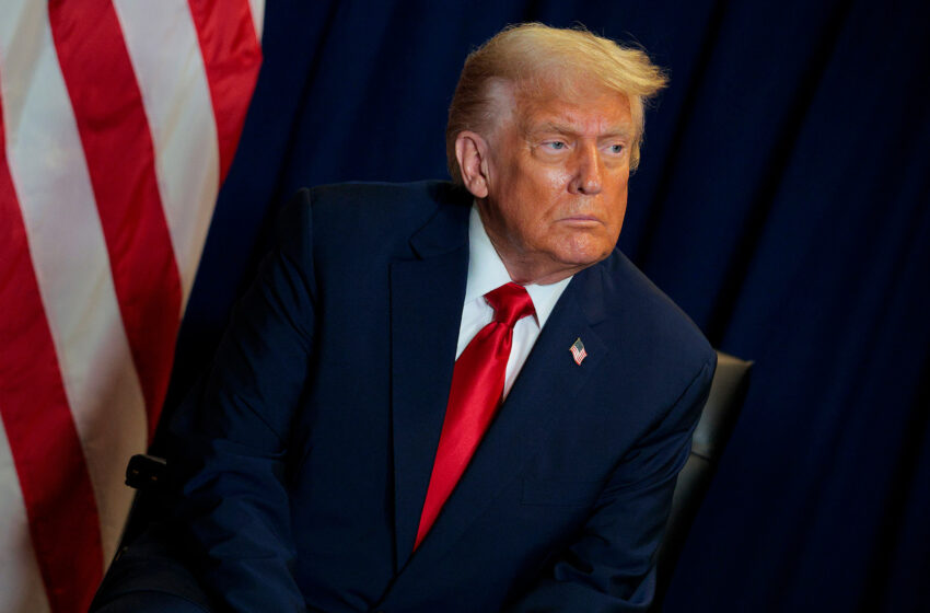  Trump ameaça “bombardear” Omã se país “atrapalhar” acordo com o Irão sobre o Estreito de Ormuz