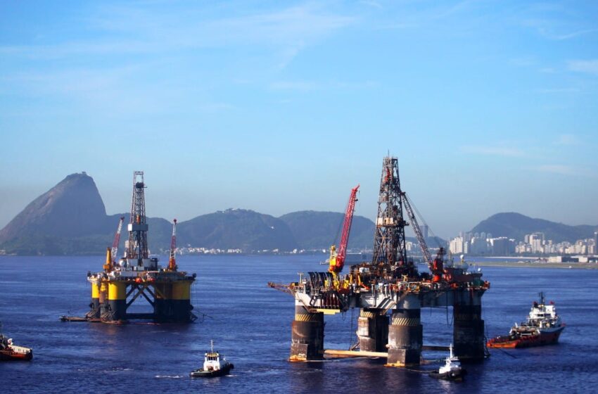  Petróleo angolano enfrenta dificuldades de escoamento com subida dos fretes marítimos